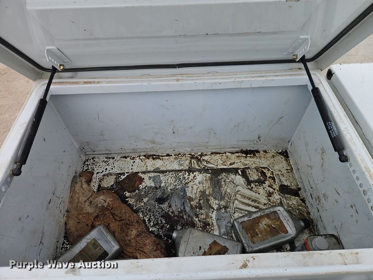 image for item EO4924 2016 Ford F550 bucket truck