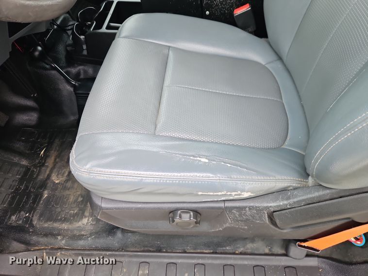 image for item EO4924 2016 Ford F550 bucket truck