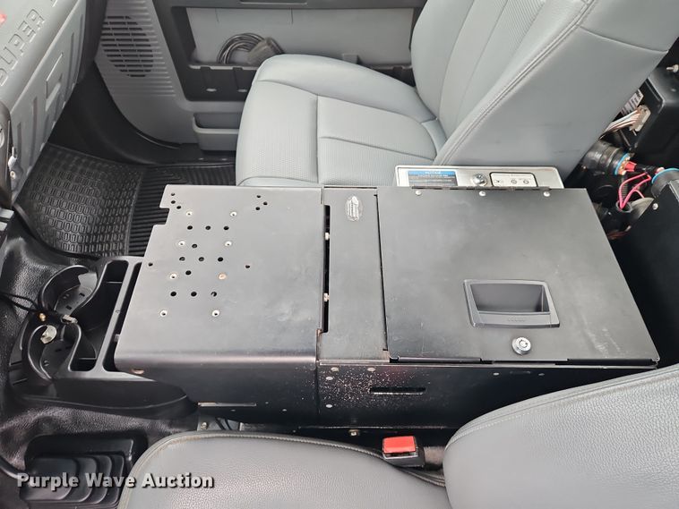 image for item EO4924 2016 Ford F550 bucket truck