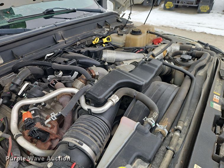 image for item EO4924 2016 Ford F550 bucket truck