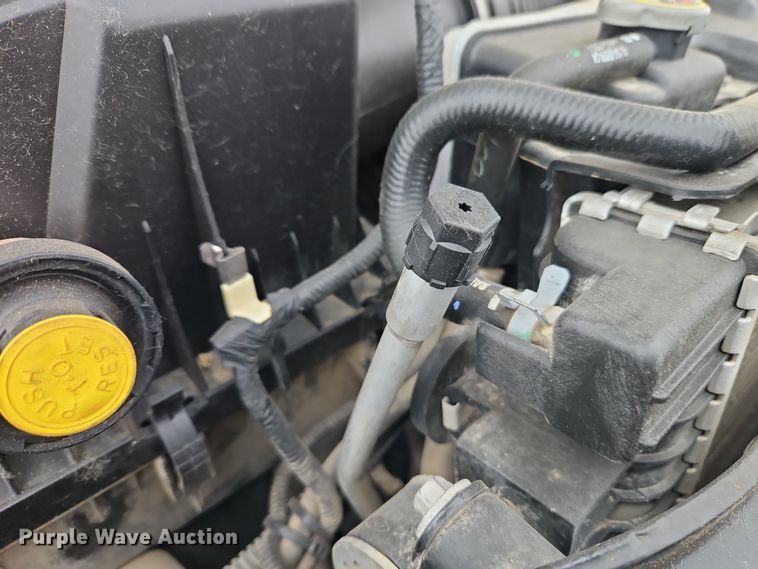 image for item EO4924 2016 Ford F550 bucket truck