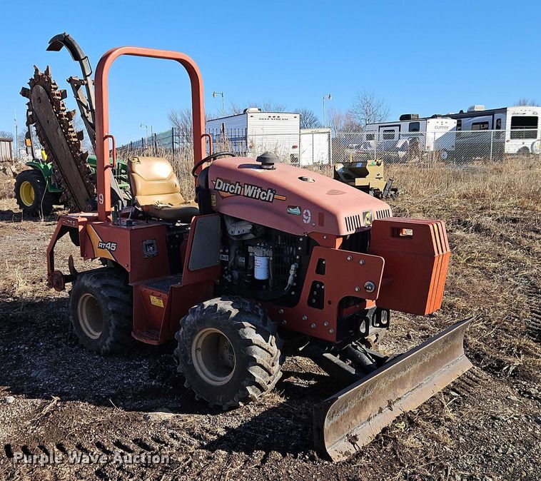 image for item EO4940 2016 Ditch Witch RT45 trencher