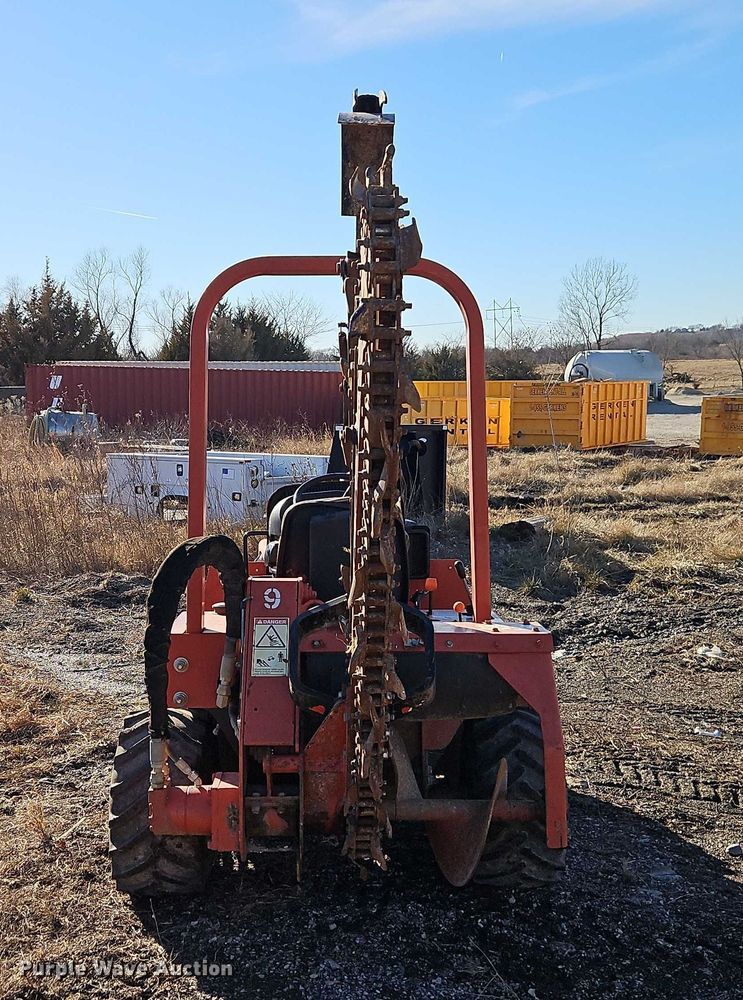 image for item EO4940 2016 Ditch Witch RT45 trencher