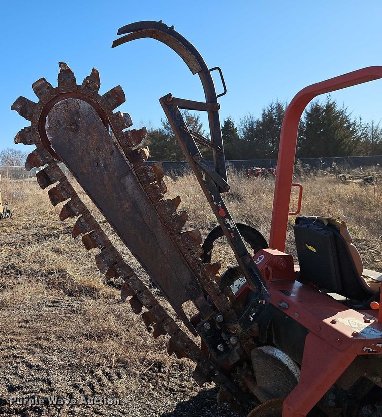 image for item EO4940 2016 Ditch Witch RT45 trencher
