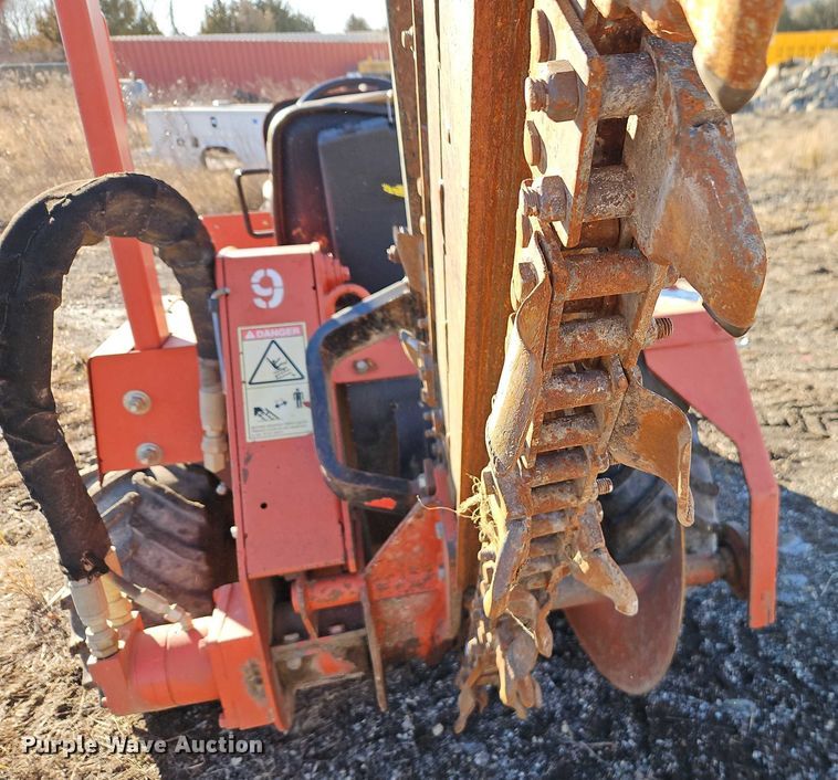 image for item EO4940 2016 Ditch Witch RT45 trencher