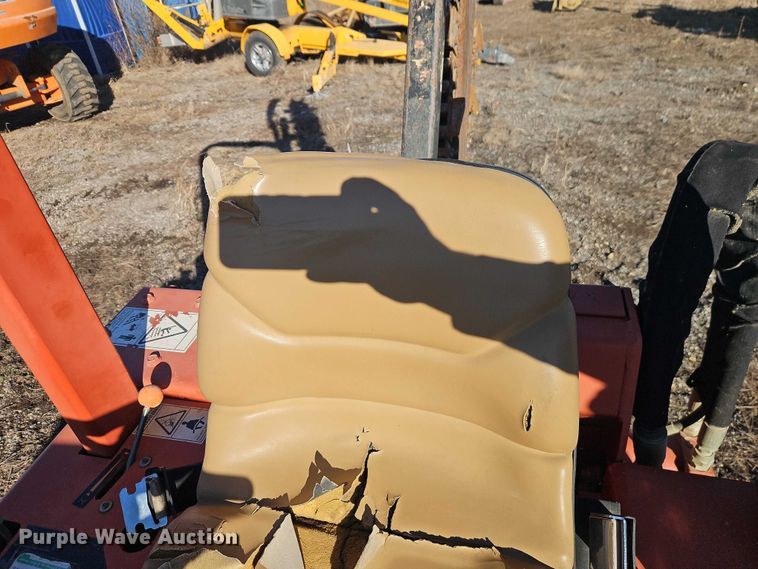 image for item EO4940 2016 Ditch Witch RT45 trencher