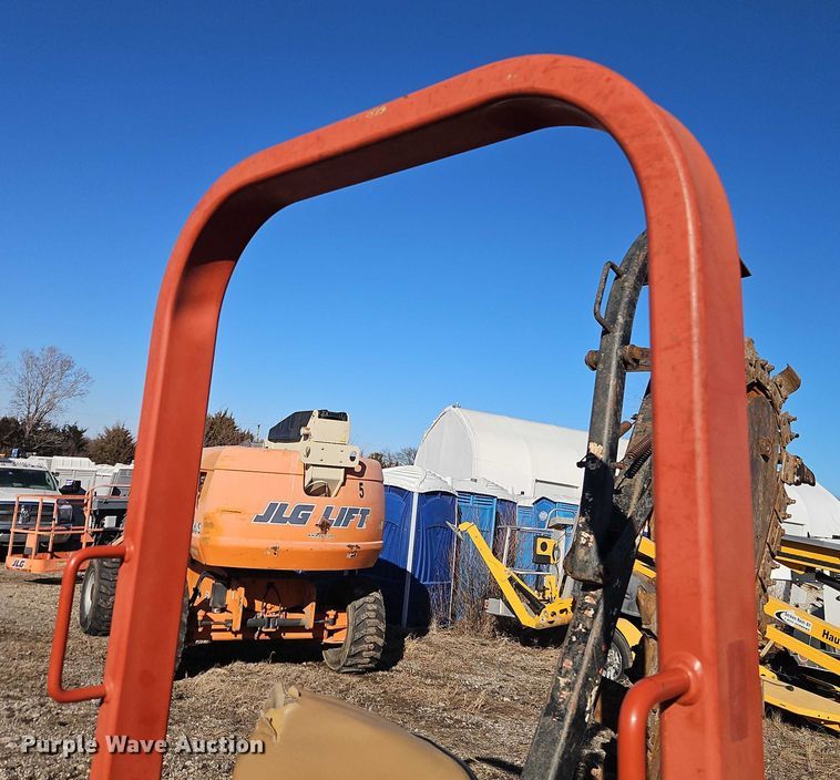 image for item EO4940 2016 Ditch Witch RT45 trencher