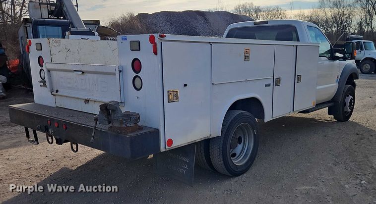 image for item EO4941 2015 Ford F550 utility / service truck