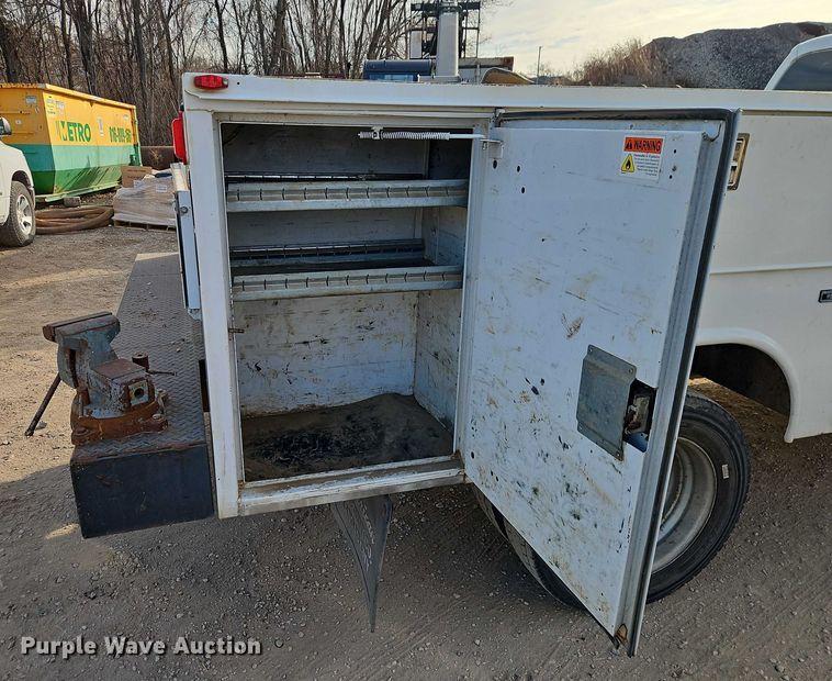 image for item EO4941 2015 Ford F550 utility / service truck