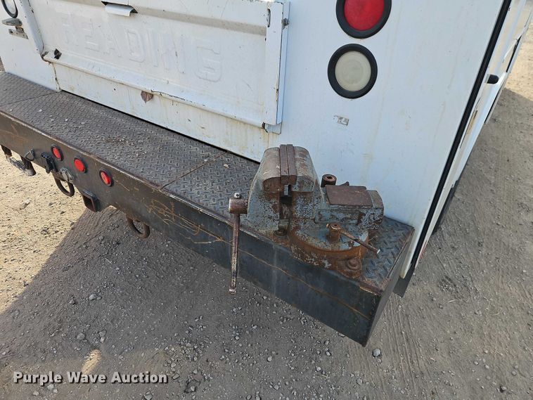 image for item EO4941 2015 Ford F550 utility / service truck