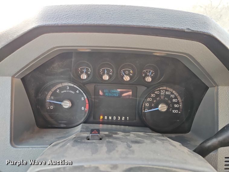 image for item EO4941 2015 Ford F550 utility / service truck