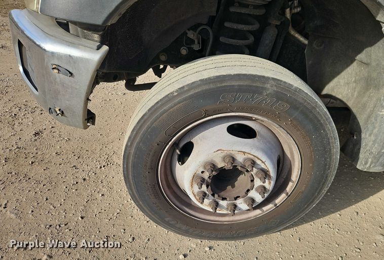 image for item EO4941 2015 Ford F550 utility / service truck