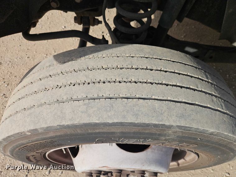 image for item EO4941 2015 Ford F550 utility / service truck