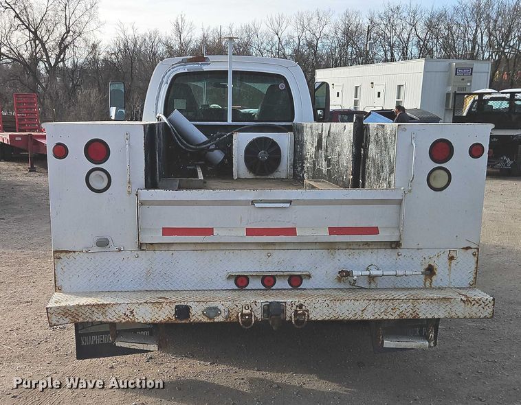 image for item EO4942 2006 Chevrolet C4500 utility / service truck