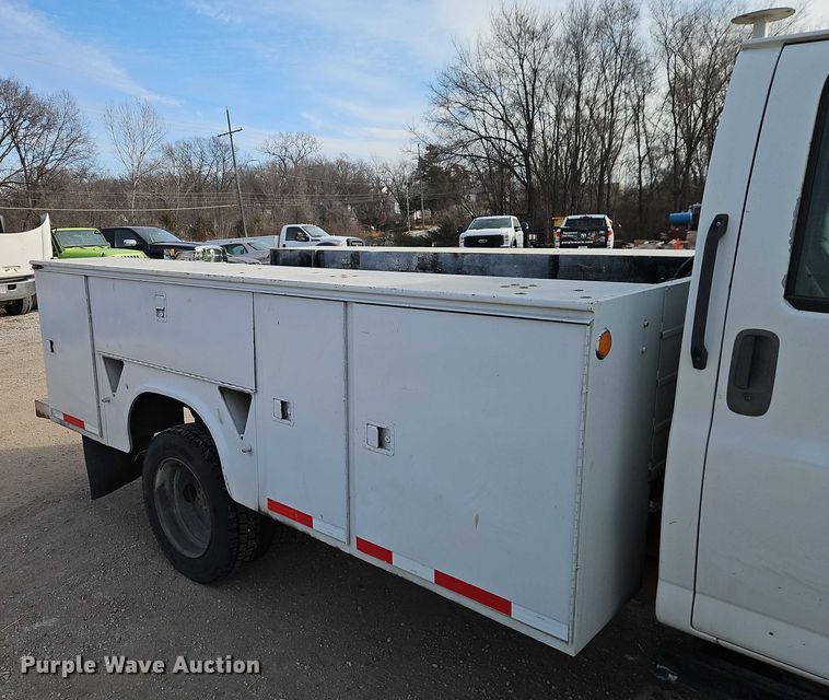 image for item EO4942 2006 Chevrolet C4500 utility / service truck