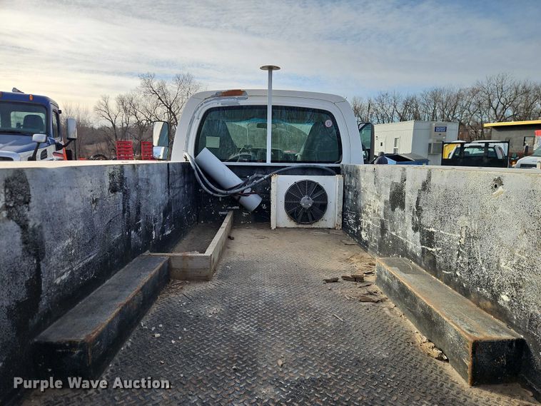 image for item EO4942 2006 Chevrolet C4500 utility / service truck