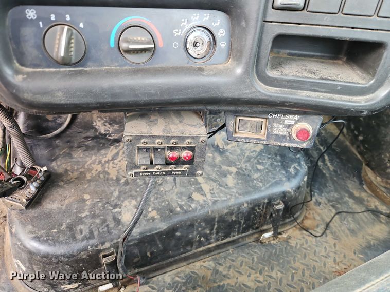 image for item EO4942 2006 Chevrolet C4500 utility / service truck