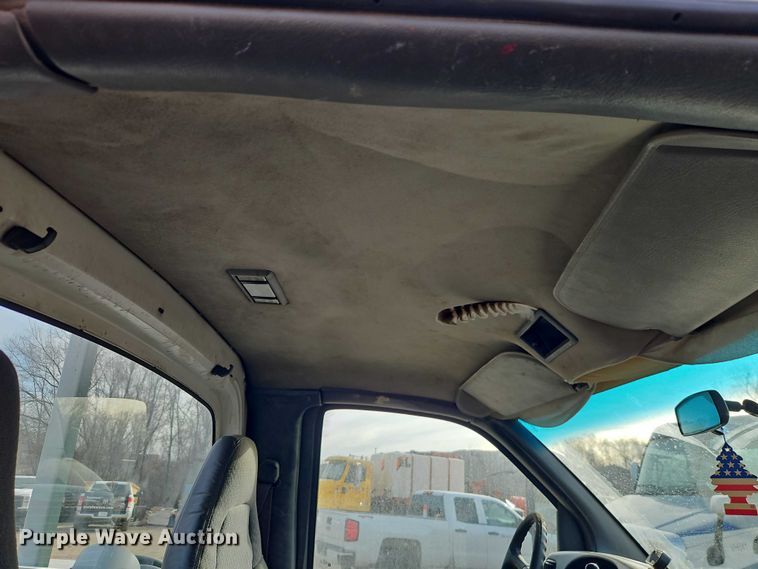 image for item EO4942 2006 Chevrolet C4500 utility / service truck