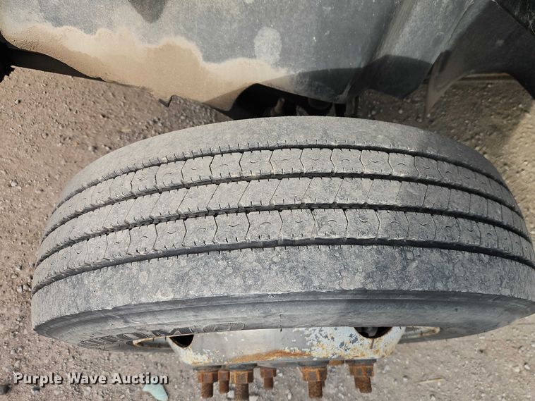 image for item EO4942 2006 Chevrolet C4500 utility / service truck