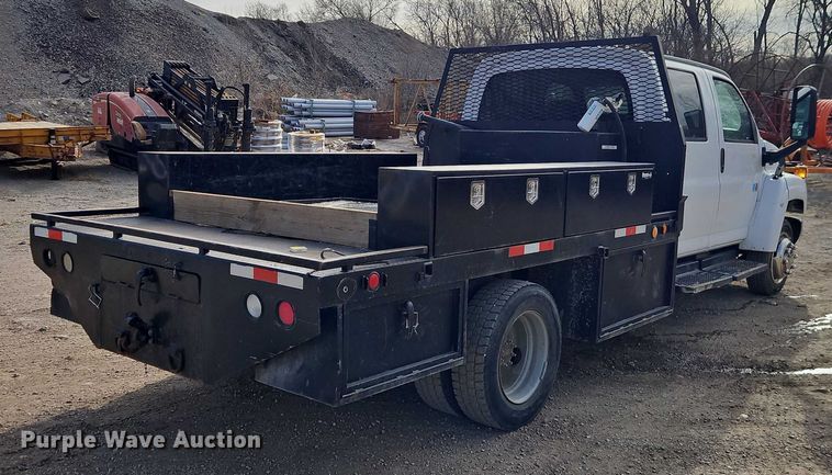 image for item EO4943 2008 Chevrolet C4500 flatbed truck