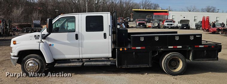 image for item EO4943 2008 Chevrolet C4500 flatbed truck