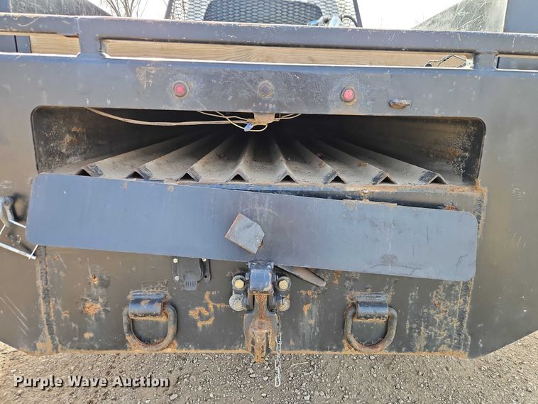 image for item EO4943 2008 Chevrolet C4500 flatbed truck