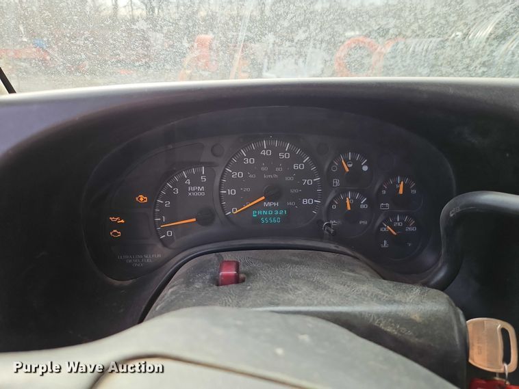 image for item EO4943 2008 Chevrolet C4500 flatbed truck