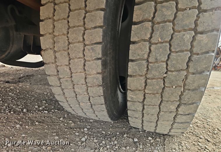 image for item EO4943 2008 Chevrolet C4500 flatbed truck