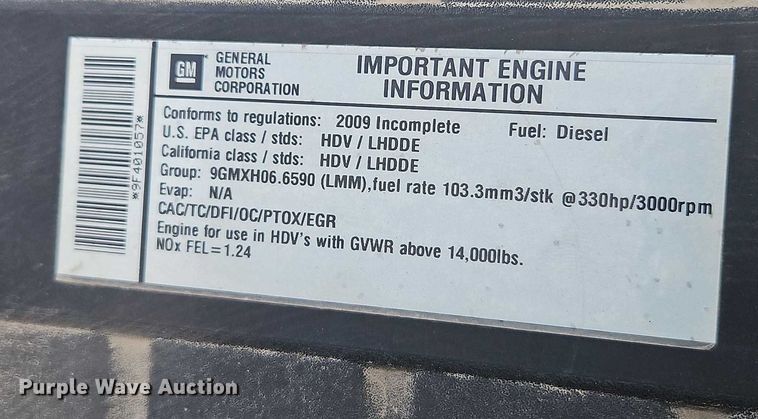 image for item EO4945 2009 GMC C5500 flatbed truck