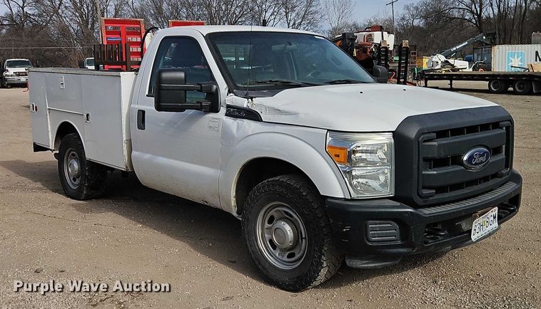 image for item EO4946 2013 Ford F250 utility bed pickup truck