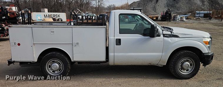 image for item EO4946 2013 Ford F250 utility bed pickup truck