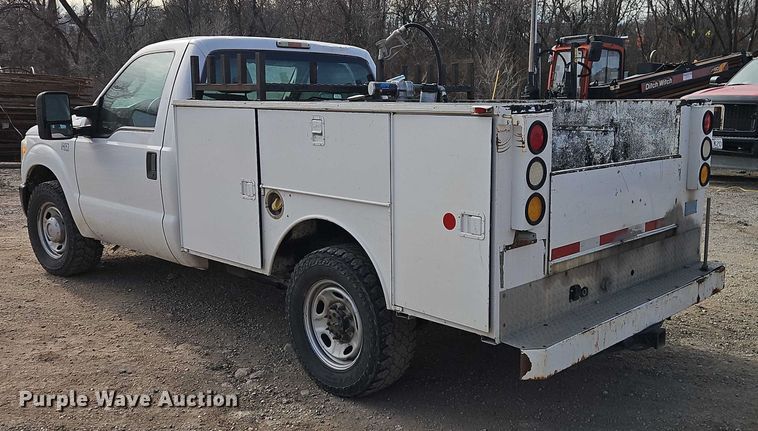 image for item EO4946 2013 Ford F250 utility bed pickup truck