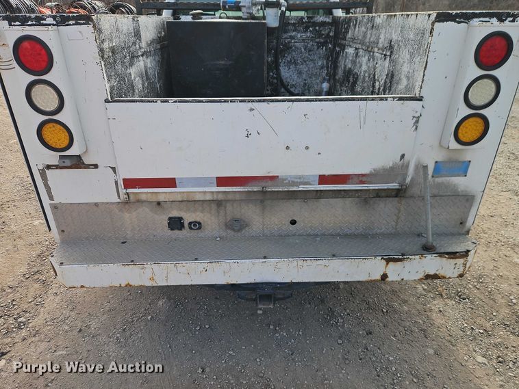 image for item EO4946 2013 Ford F250 utility bed pickup truck