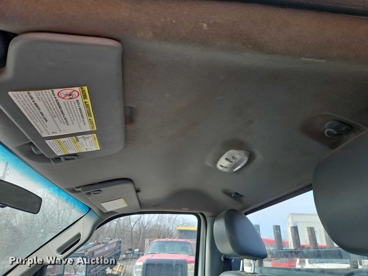 image for item EO4946 2013 Ford F250 utility bed pickup truck