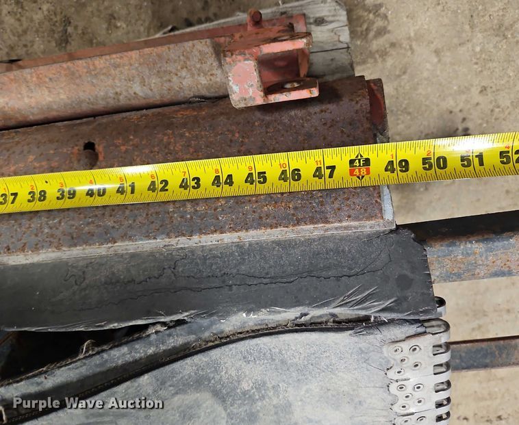 image for item EO4964 HTC 1800 tailgate conveyor