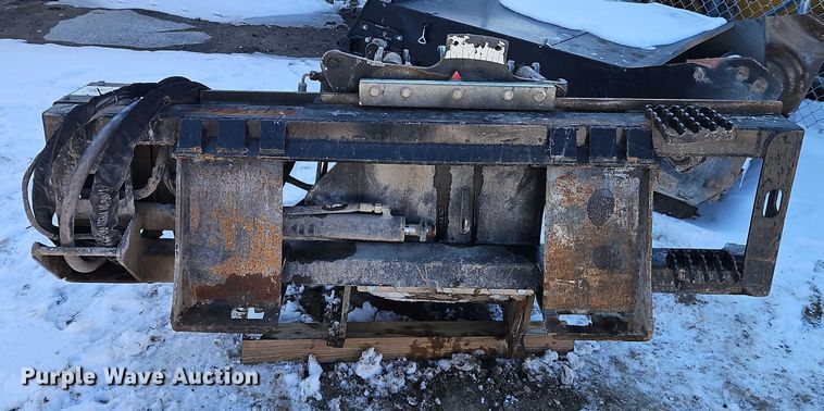 image for item EO4965 Caterpillar PC305B skid steer cold planer