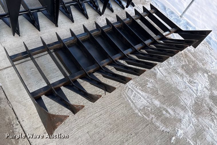 image for item EP2865 77