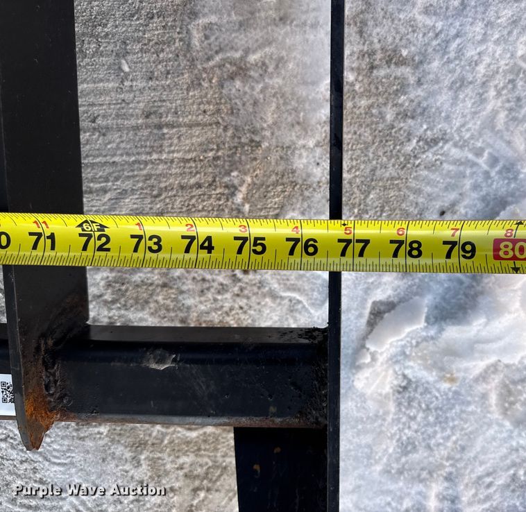 image for item EP2865 77