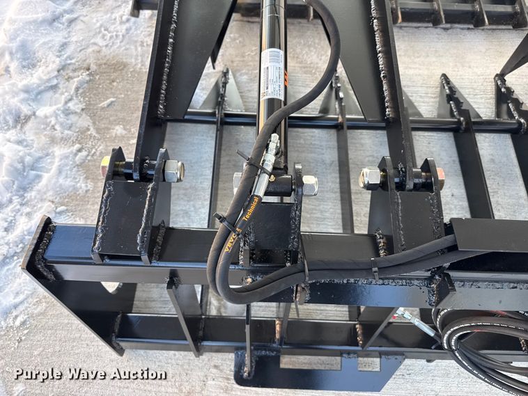 image for item EP2866 72