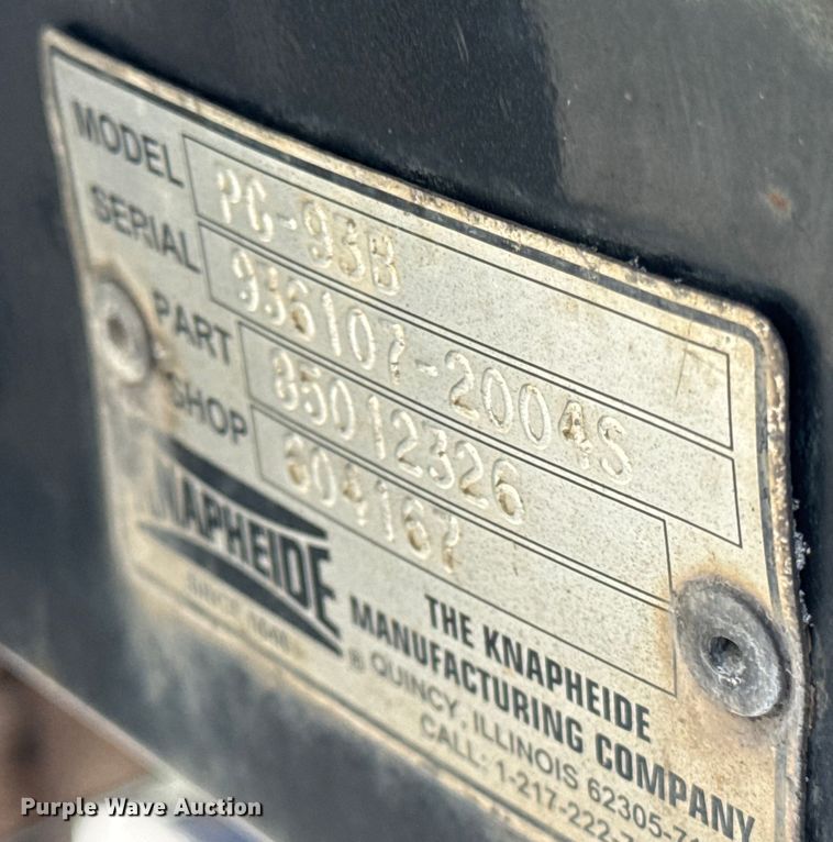 image for item ER0397 2005 Ford F450 Super Duty XL Crew Cab flatbed pickup truck