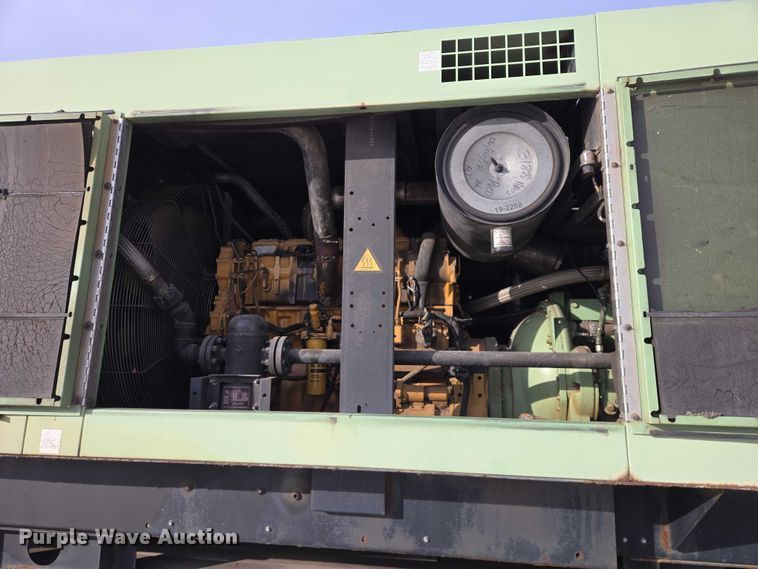 image for item ES2808 Sullair 900/1150XH air compressor