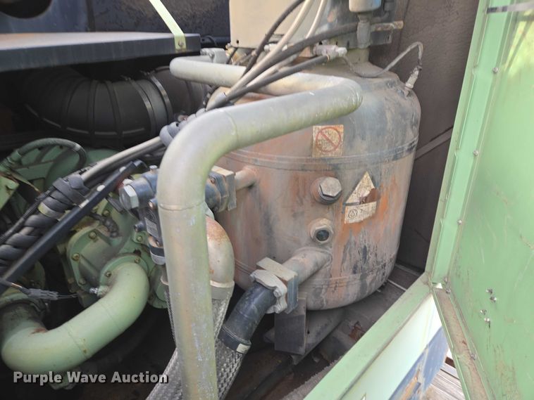 image for item ES2808 Sullair 900/1150XH air compressor