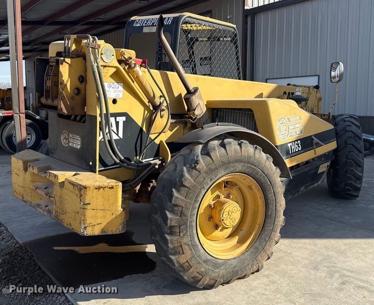 image for item ES5709 1997 Caterpillar TH63 telehandler