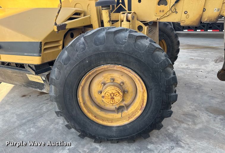 image for item ES5709 1997 Caterpillar TH63 telehandler