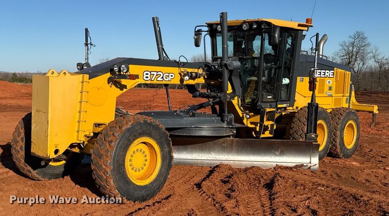 image for item ES5722 2019 John Deere 872GP motor grader