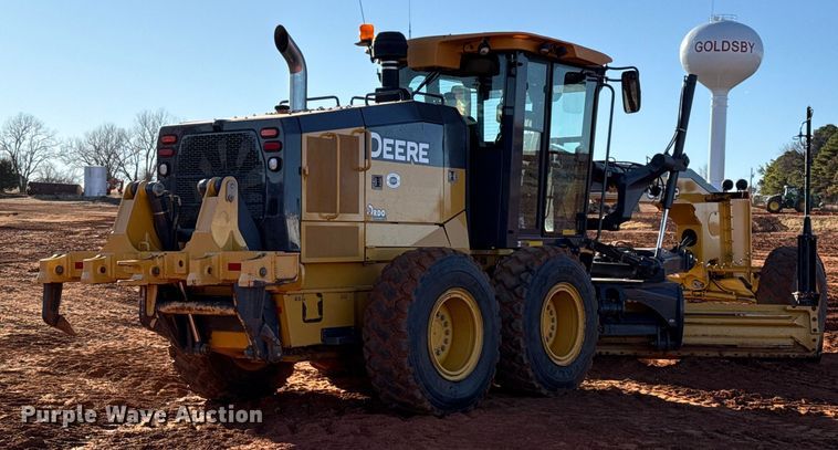 image for item ES5722 2019 John Deere 872GP motor grader