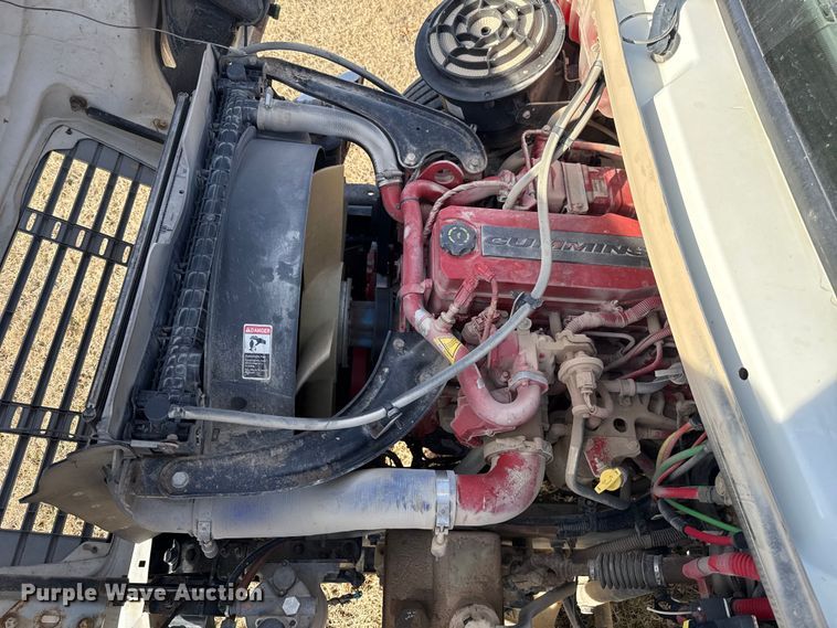 image for item ES5724 2019 Freightliner M2106 bucket truck