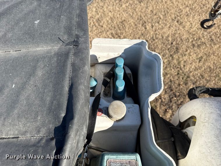 image for item ES5725 2019 International 4300  bucket truck