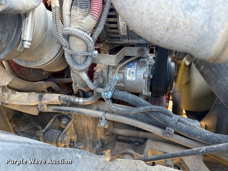 image for item ES5725 2019 International 4300  bucket truck