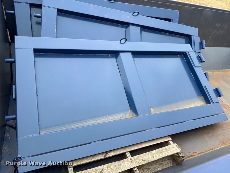 image for item ES5734 EWF roll-off dumpster